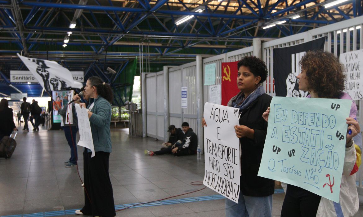 Greve no Metrô e CPTM