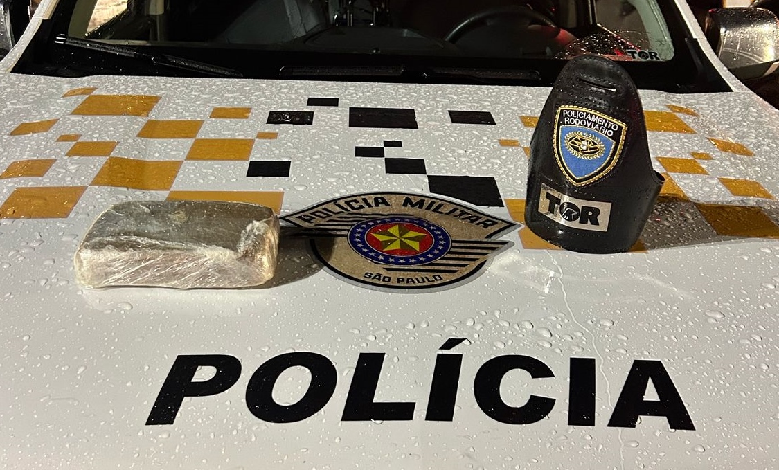 Pasta-base de cocaína apreendida pela PM Rodoviária na Ayrton Senna